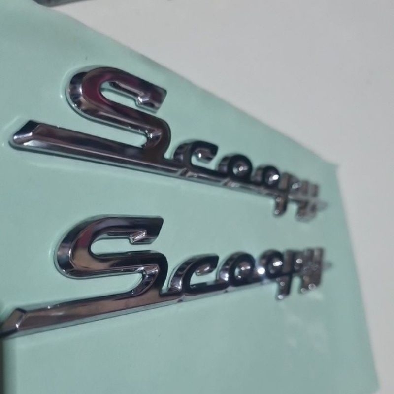 Emblem Scoopy  fi  esp th 2013 sd 2017 ori