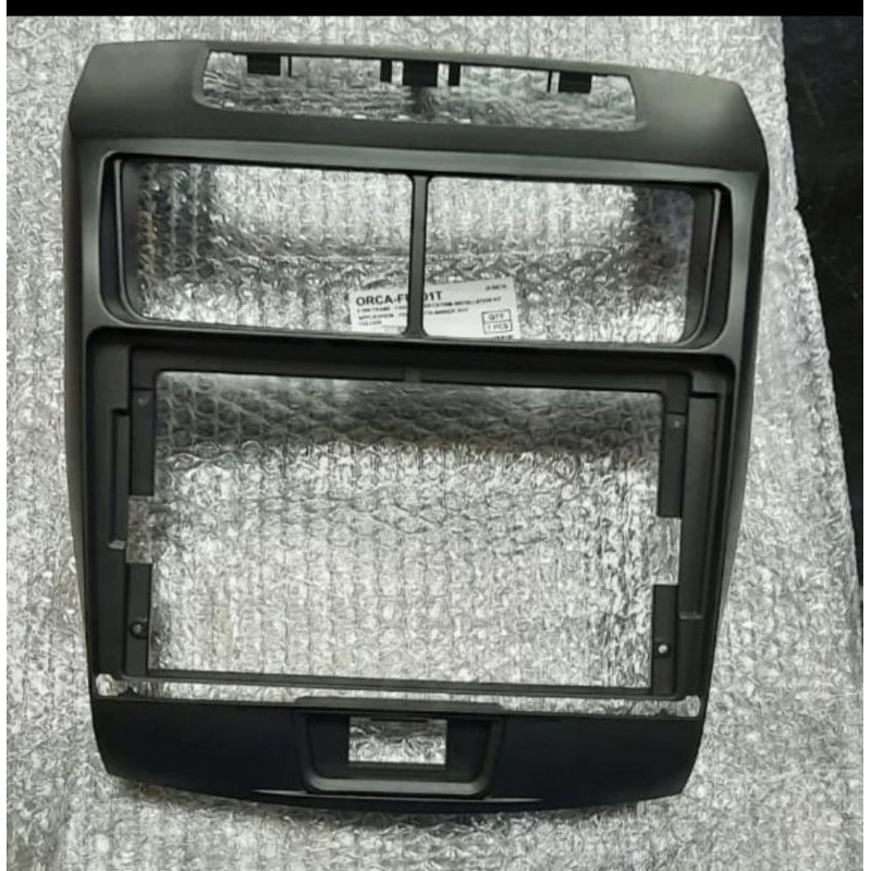 Frame head unit android 9 inch Avanza 2012 -2015