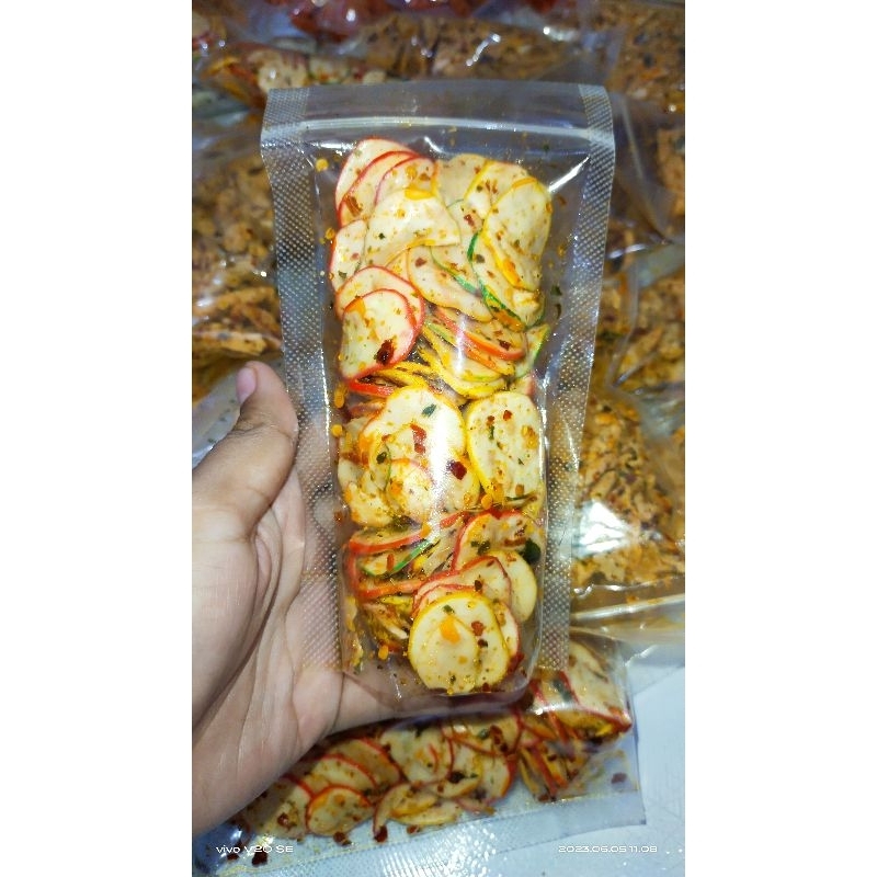 

Kerupuk Seblak Pedas Jeruk purut