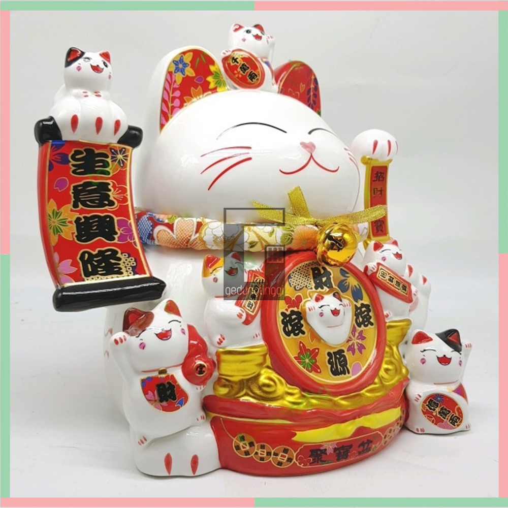 Pajangan Patung Boneka Dekorasi Lucky Cat Maneki Neko Kucing Hoki Fengshui Rejeki Keberuntungan Batrai Batre Batrei Baterai Listrik Non Solar Porselen Porselin Keramik Cina Jepang China Korea Meja Toko Kasir Cafe Besar Big Size Medium Sedang Kecil Small