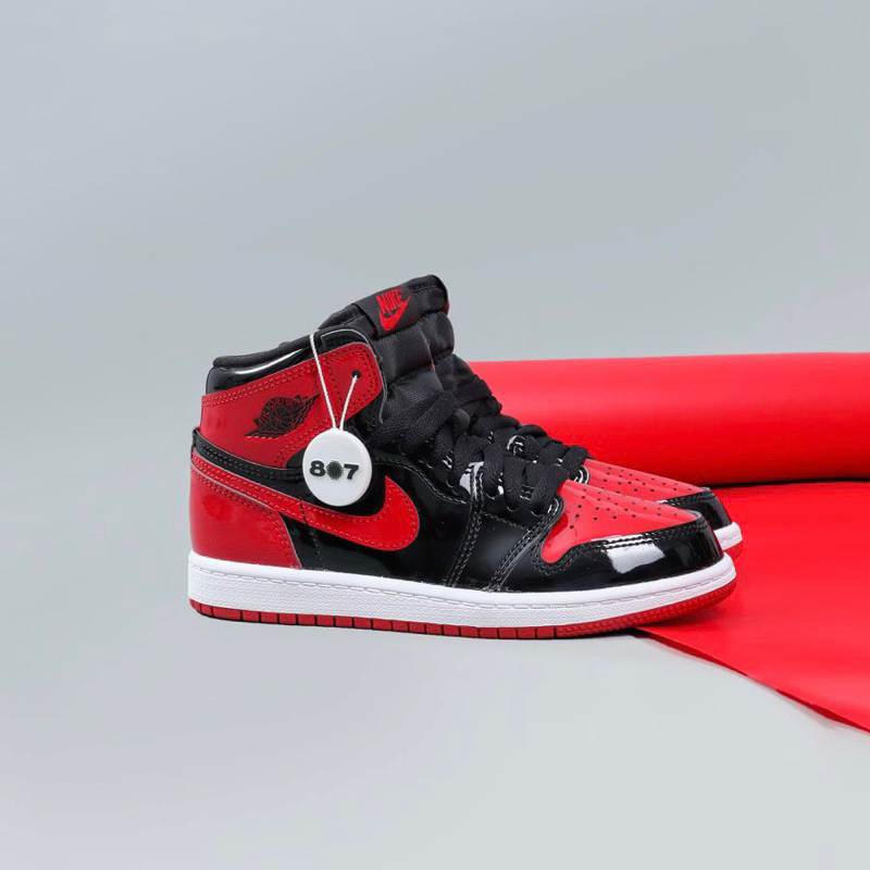 Air Jordan 1 High Patent Bred GS Women