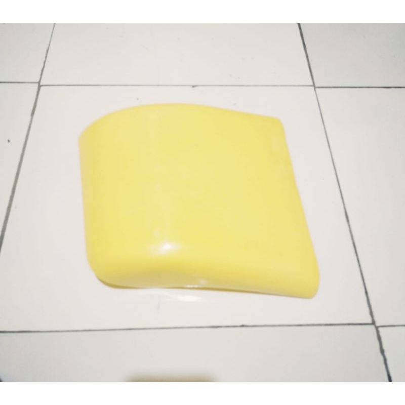 tanduk bemper depan canter