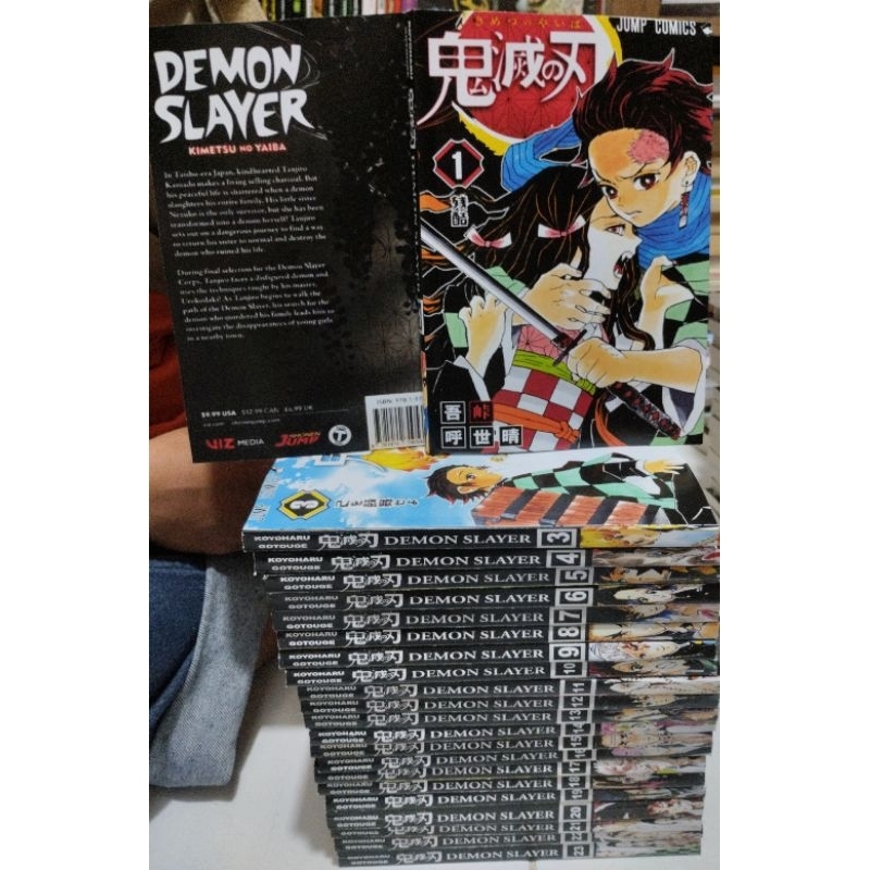 [INDONESIA] MANGA KOYOHARU GOTOGE : KOMIK DEMON SLAYER - KIMETSU NO YAIBA PLUS STIKER