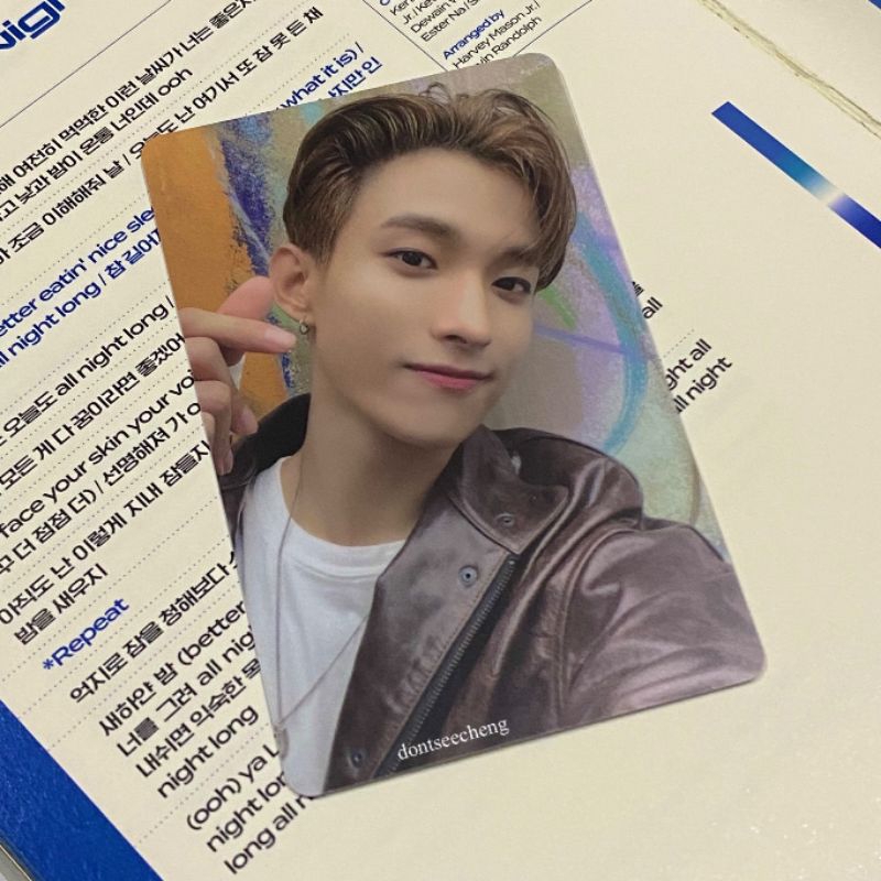 booked — dk ld m2u attaca