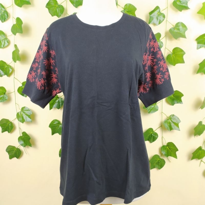 Preloved P❤️ Mantan Bukan Baru BK116 Uniqlo Bonne Maison kaos atasan wanita hitam rajut lengan tanga