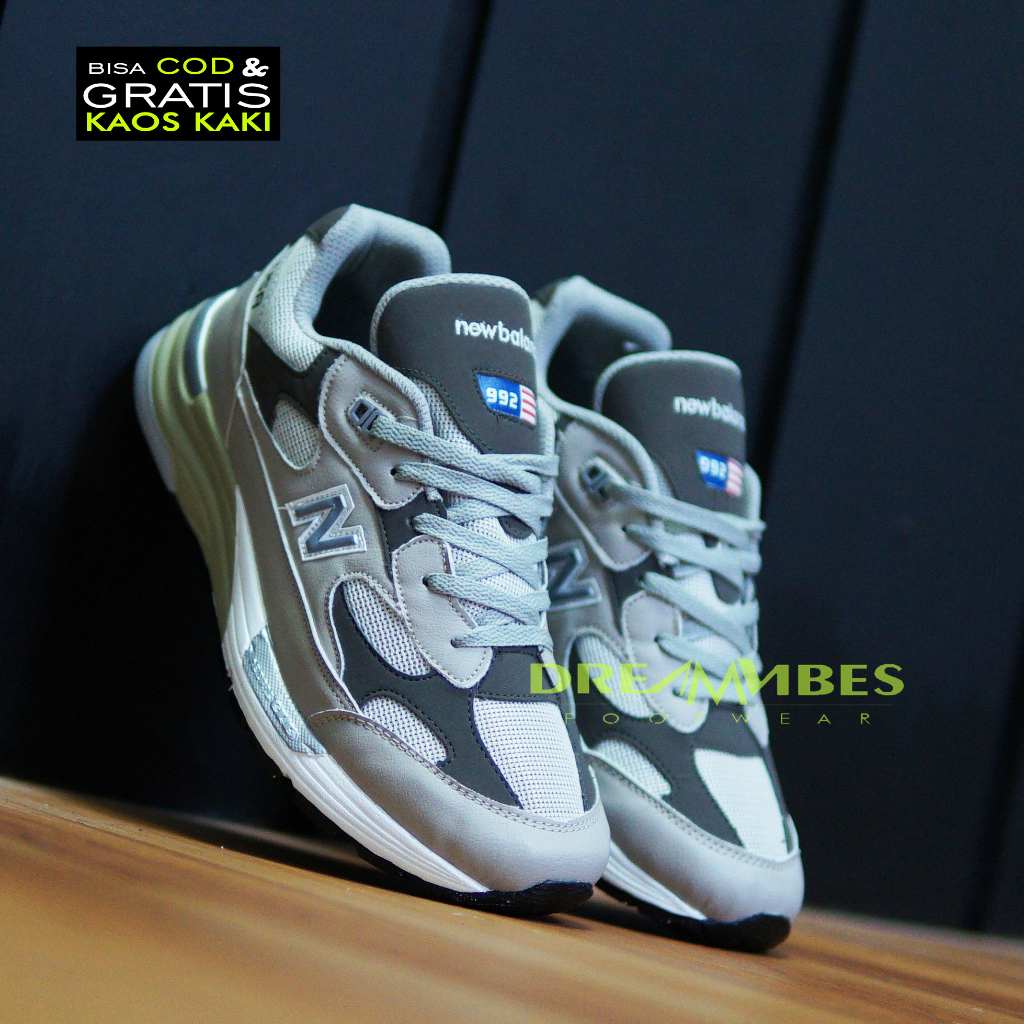 SNEAKERS TERLARIS SEPATU RUNNING OLAHRAGA TERBARU New Balance 992 NB 992 CASUAL BNIB