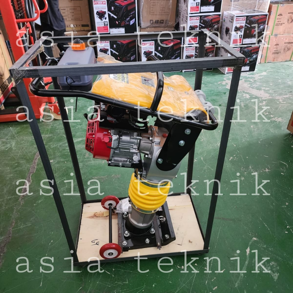 STAMPER KUDA + HONDA GX 160 (ALAT PEMADAT TANAH)