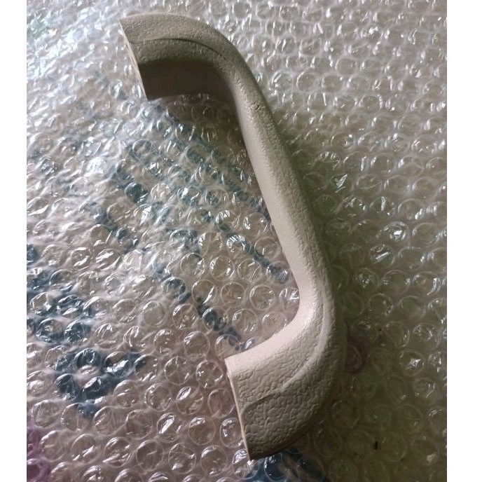 handle Pegangan Tangan atas Plafon Mobil Avanza