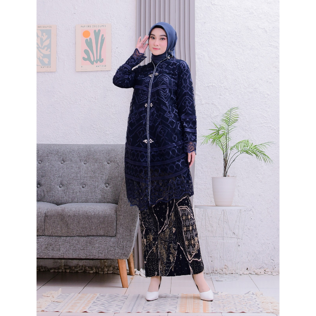 Vanriz Kebaya-Kebaya Tunik Tile Sapto Kinara Full Paet