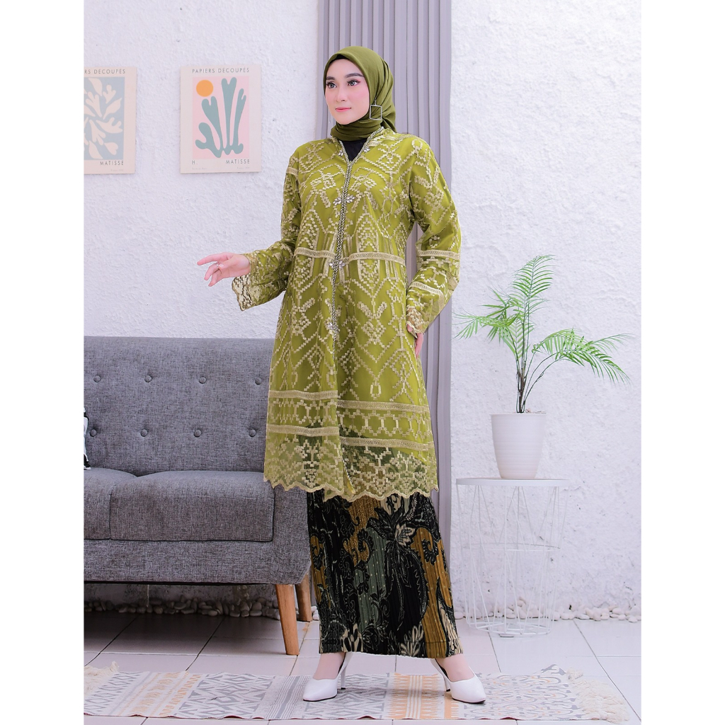 Vanriz Kebaya-Kebaya Tunik Tile Sapto Kinara Full Paet