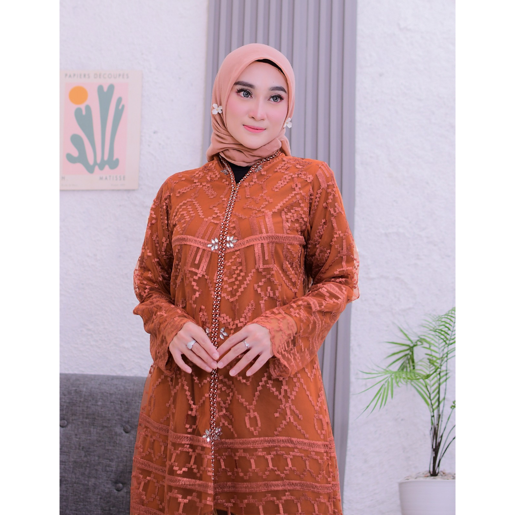 Vanriz Kebaya-Kebaya Tunik Tile Sapto Kinara Full Paet