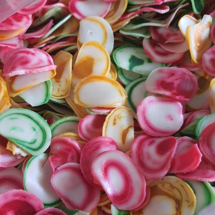 

Kerupuk Mentah Poleng Warna 500gr Seblak mentah