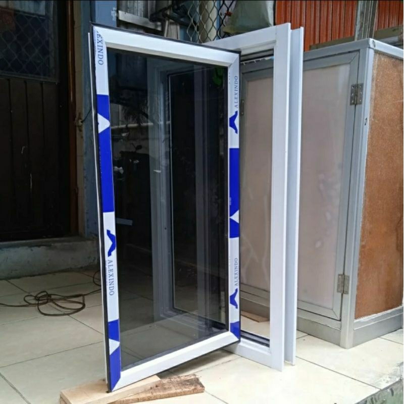 kusen jendela model casement aluminium T100 x L60