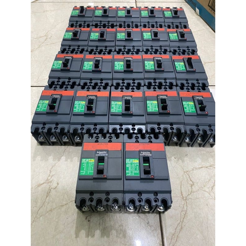 MCCB merek senyder 60 Amper sampai 100 A