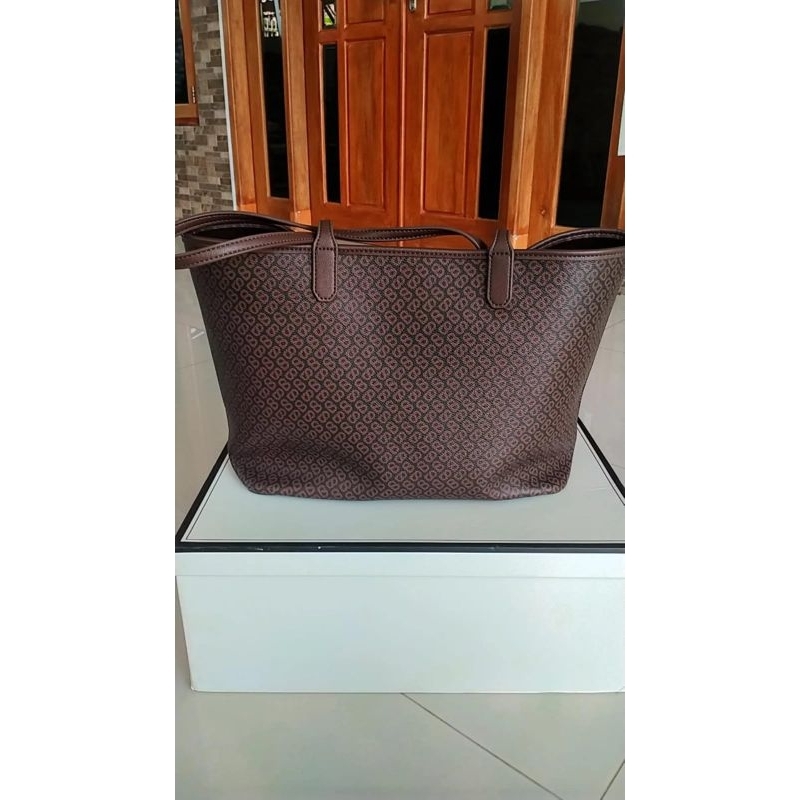 Izzy Tote bag Buttonscarves