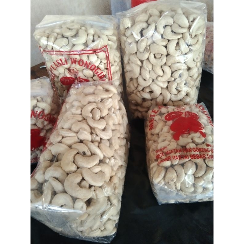 

PROMO KACANG METE 1KG SUPER MENTAH