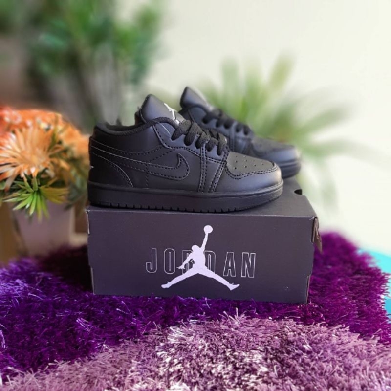 Sepatu Nike Air Jordan Anak Laki Laki Perempuan Grade Original Premium Quality Umur 1 2 3 4 5 6 7 8 9 10 Tahun Sepatu Sneakers Anak Laki Laki Perempuan Sepatu Jordan Anak Original 100% Dan Sepatu Sekolah Anak sd tk balita