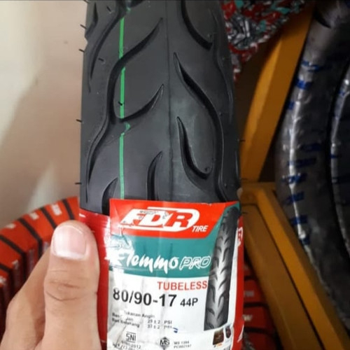 BAN LUAR 80/90-17 FLEMMO PRO TUBELESS FDR