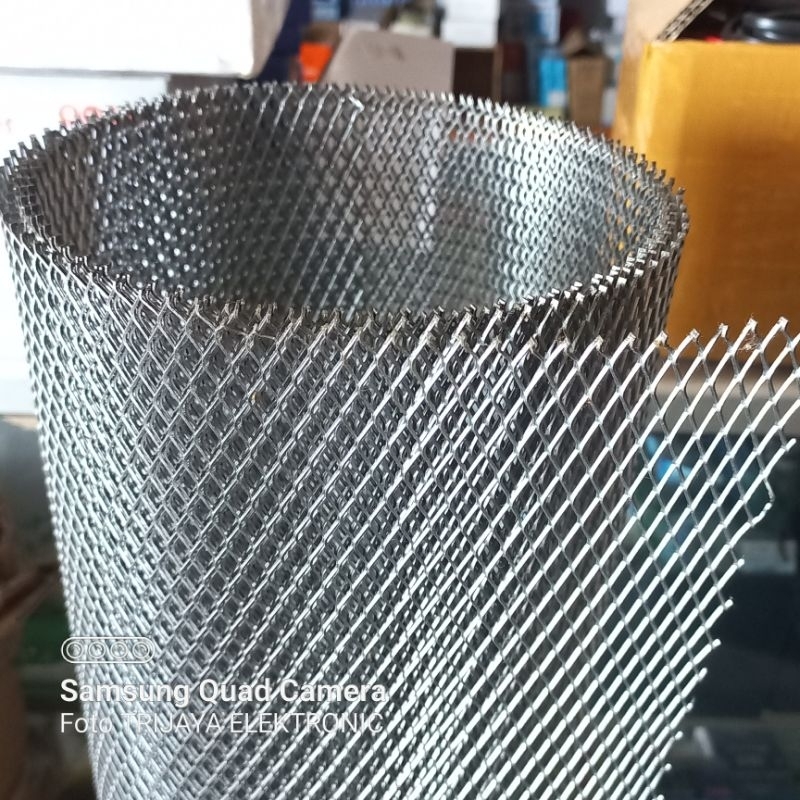 Ram Kawat Box Speaker Besi Motif Wajik Mewah