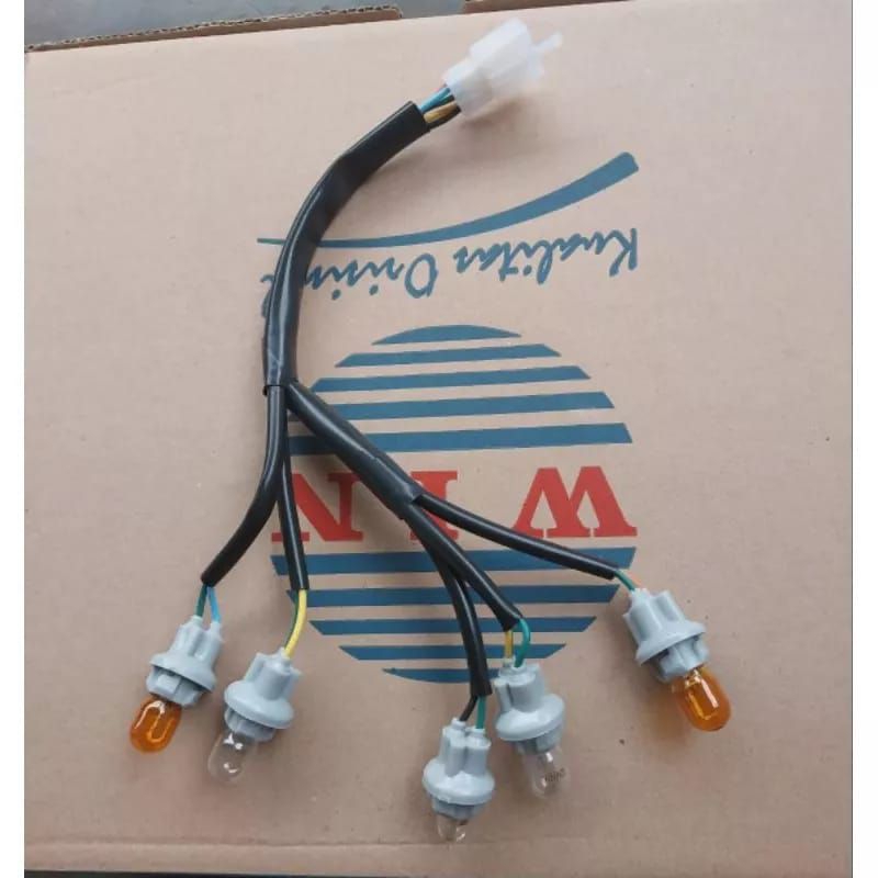 Kabel Soket Fitting Lampu Stop Belakang Vario 125 - 150 Led Old 2015 - 2017