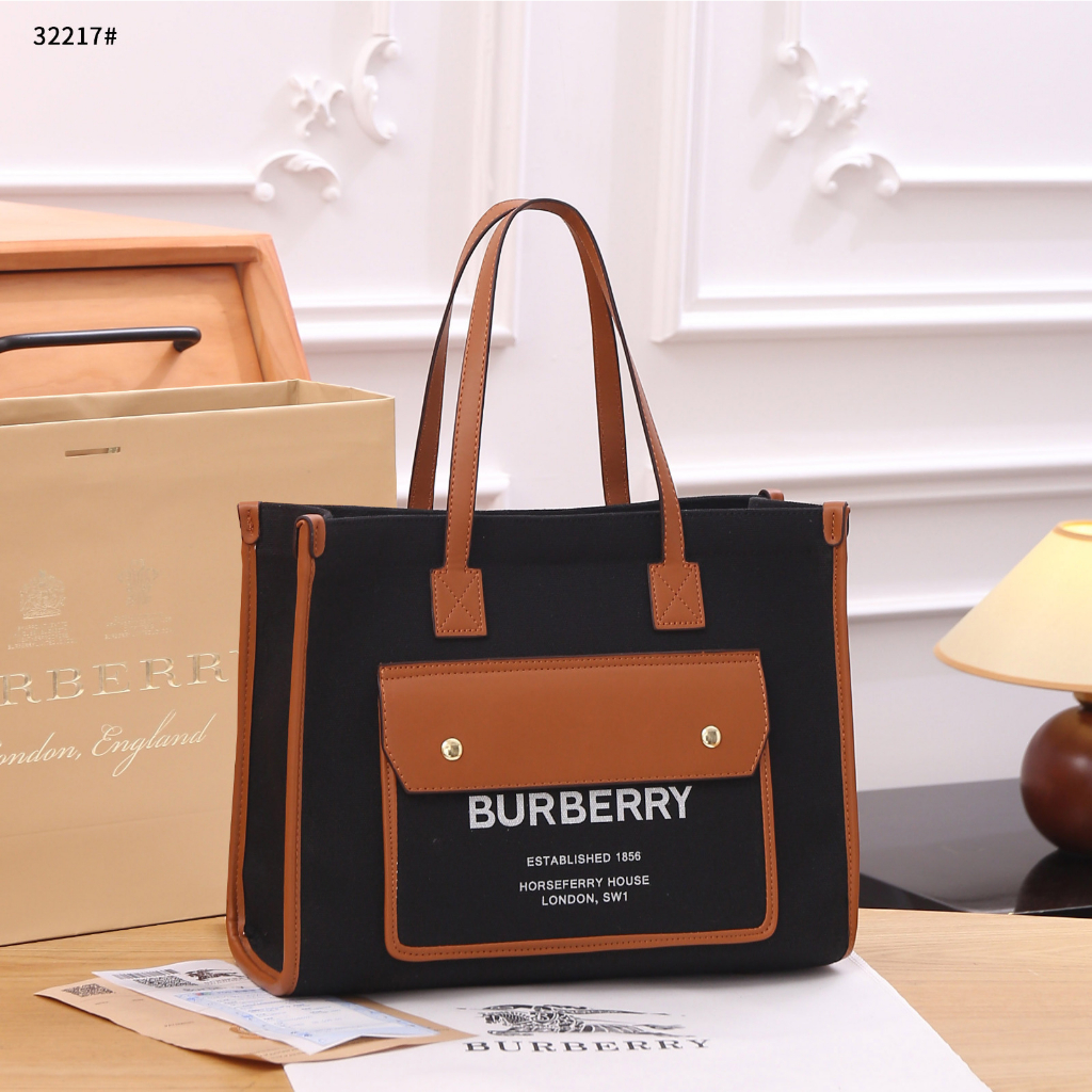 b 32217 Tote Bag