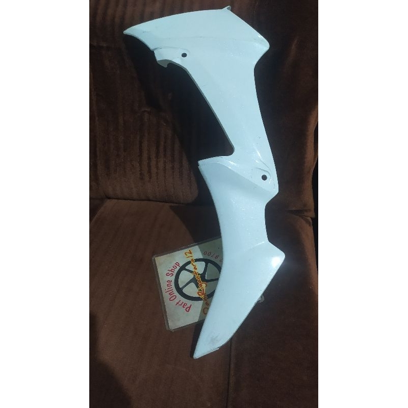 Sayap kiri luar sayap smash Titan original baru