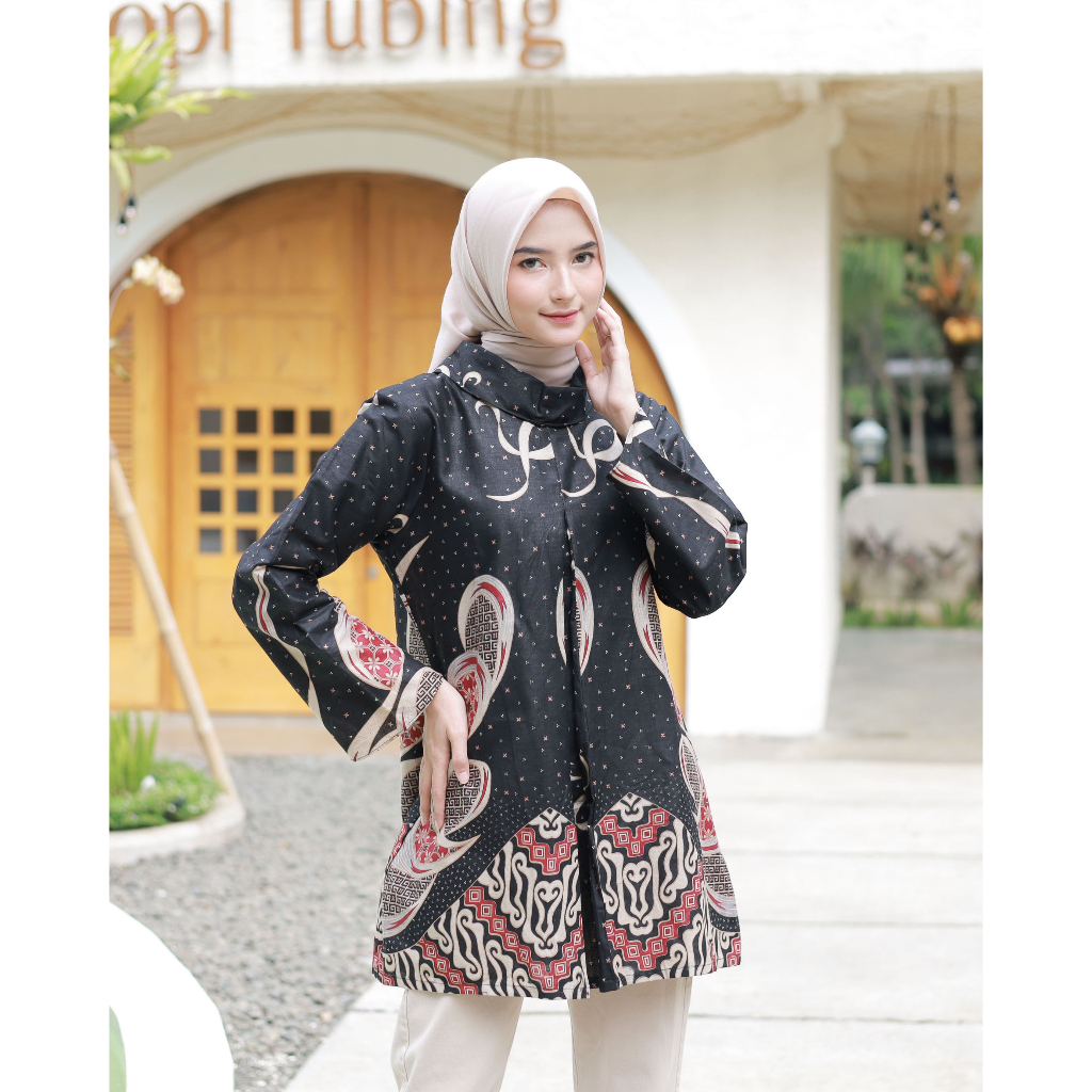 Batik wanita | Batik kerja wanit | Batik wanita modern | Baju batik wanita | Atasan batik wanita murah BATIK ARISIA