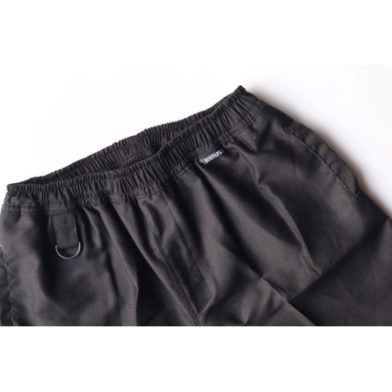 NOWPAPSCO-celana pendek boardpants/cargopants twill hitam pinggang karet polos.shortpants pria.celana santai black