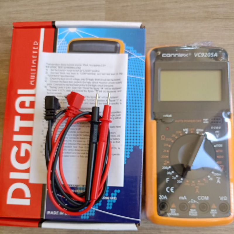 Digital multimeter  VC9205A