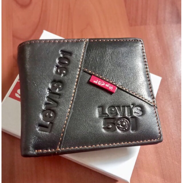 Dompet kulit berkualits import model sambung depan yang keren dan gagah #dompet #dompetpria #dompetcowok #dompetkulit #dompetkulitpria