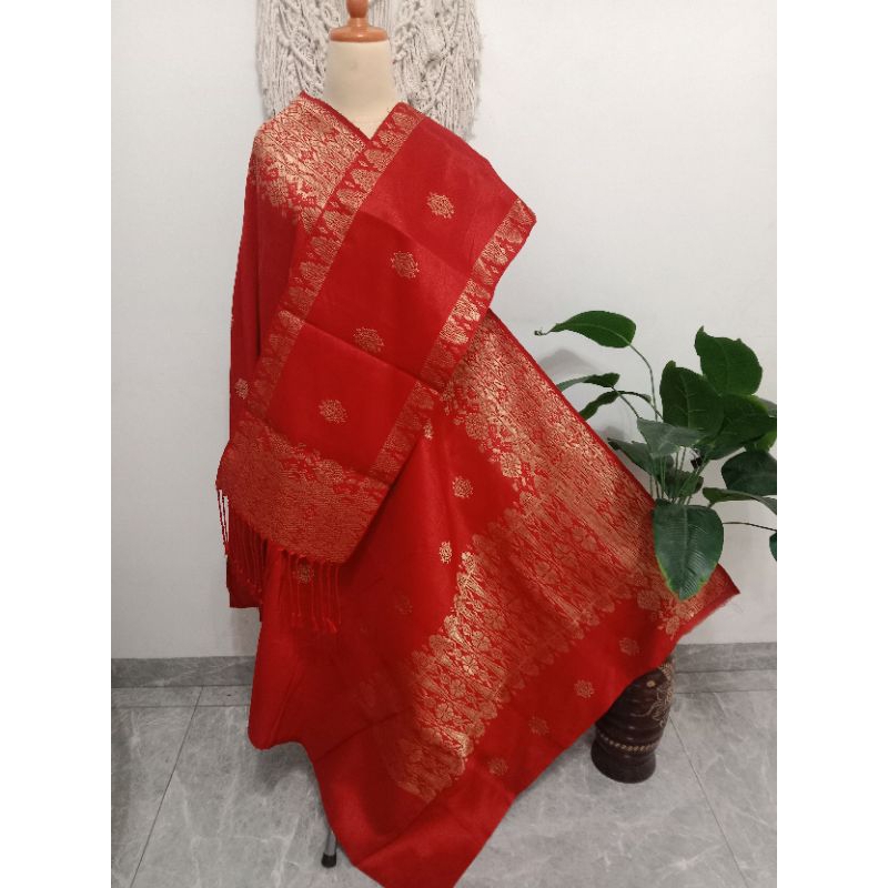 songket silungkaang warna merah darah gold
