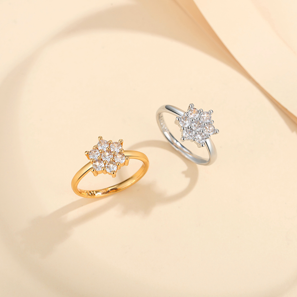 Y090 [COD✔] Cincin Titanium Steel Lapis Emas Hias Bunga Kristal Berlian Untuk Wanita Anti Karat