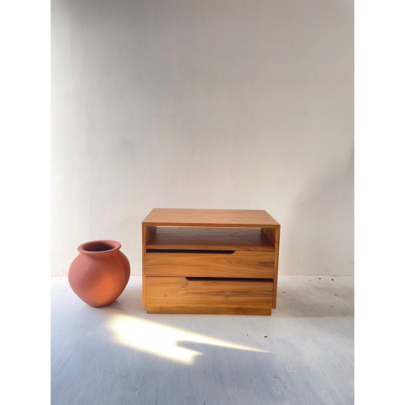 Lemari laci kayu jati