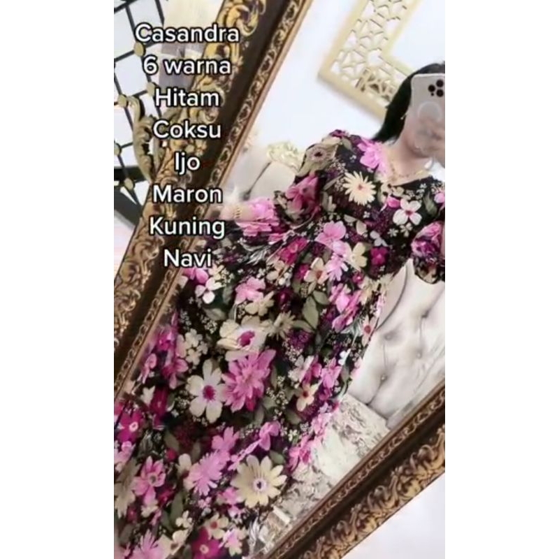 Casandra Bunga selingkuh