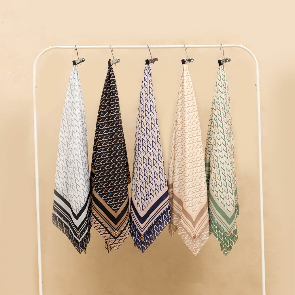 Azzahra kerudung hijab segi empat Voal Monogram Azzahra Vol.1