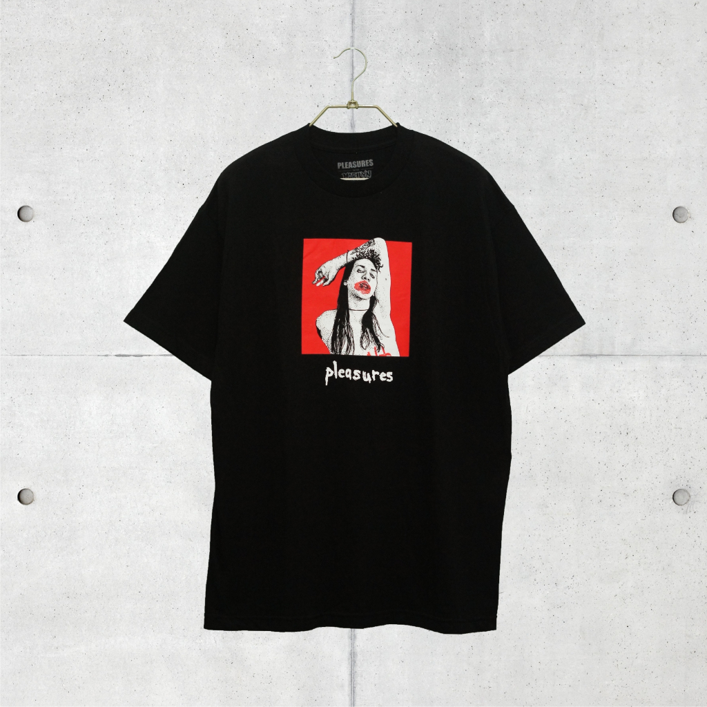 Baju Kaos Band Official Original Pleasures X Marilyn Manson Suffer Tshirt