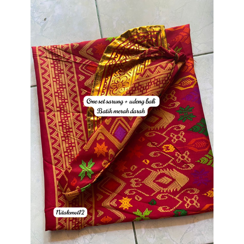 setelan SARUNG BATIK Bali dan Udeng jadi