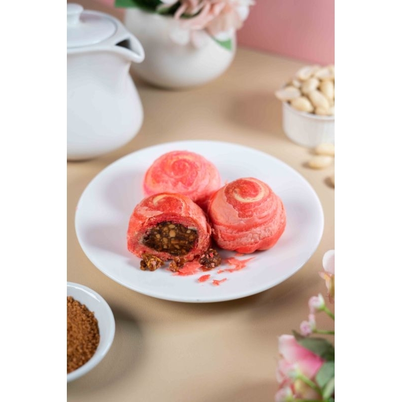 

PIA OLEH OLEH RASA BROWN SUGAR NUT / BAKPIA BROWN SUGAR NUT (ISI 6 PCS) LUCKY LITZY