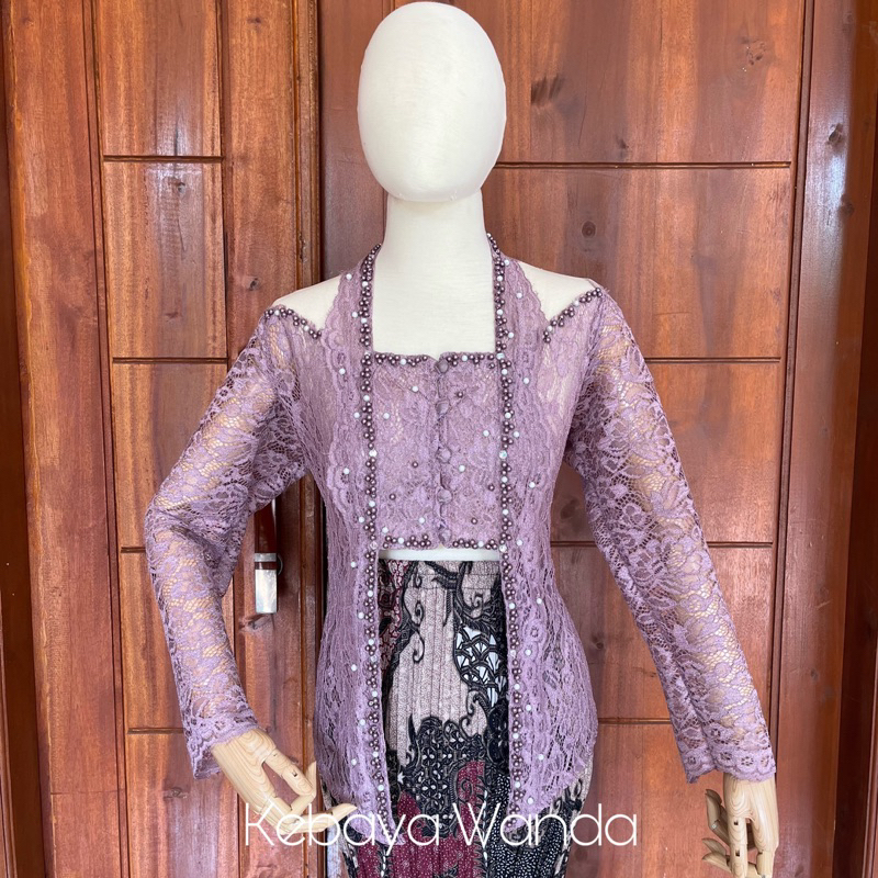 Kutubaru Brokat Mutiara Tulle Pundak | Kebaya Modern | Kebaya Wisuda | Kebaya Sinden | Kutu Baru