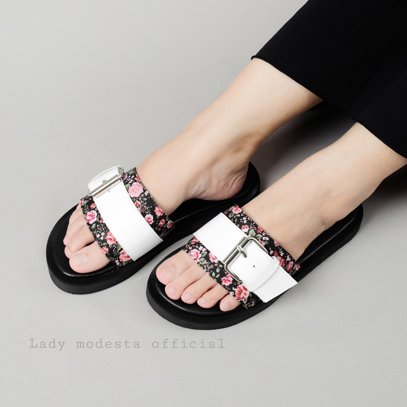 Flowers sandal | size 36-44