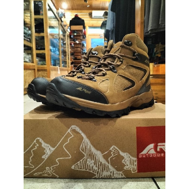 [ COD ]Sepatu Trekking Pria Arei Blacksmith | Sepatu Gunung Pria Arei Outdoorgear