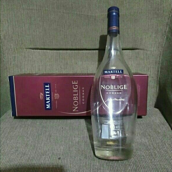 Koleksi Botol Minuman Antik