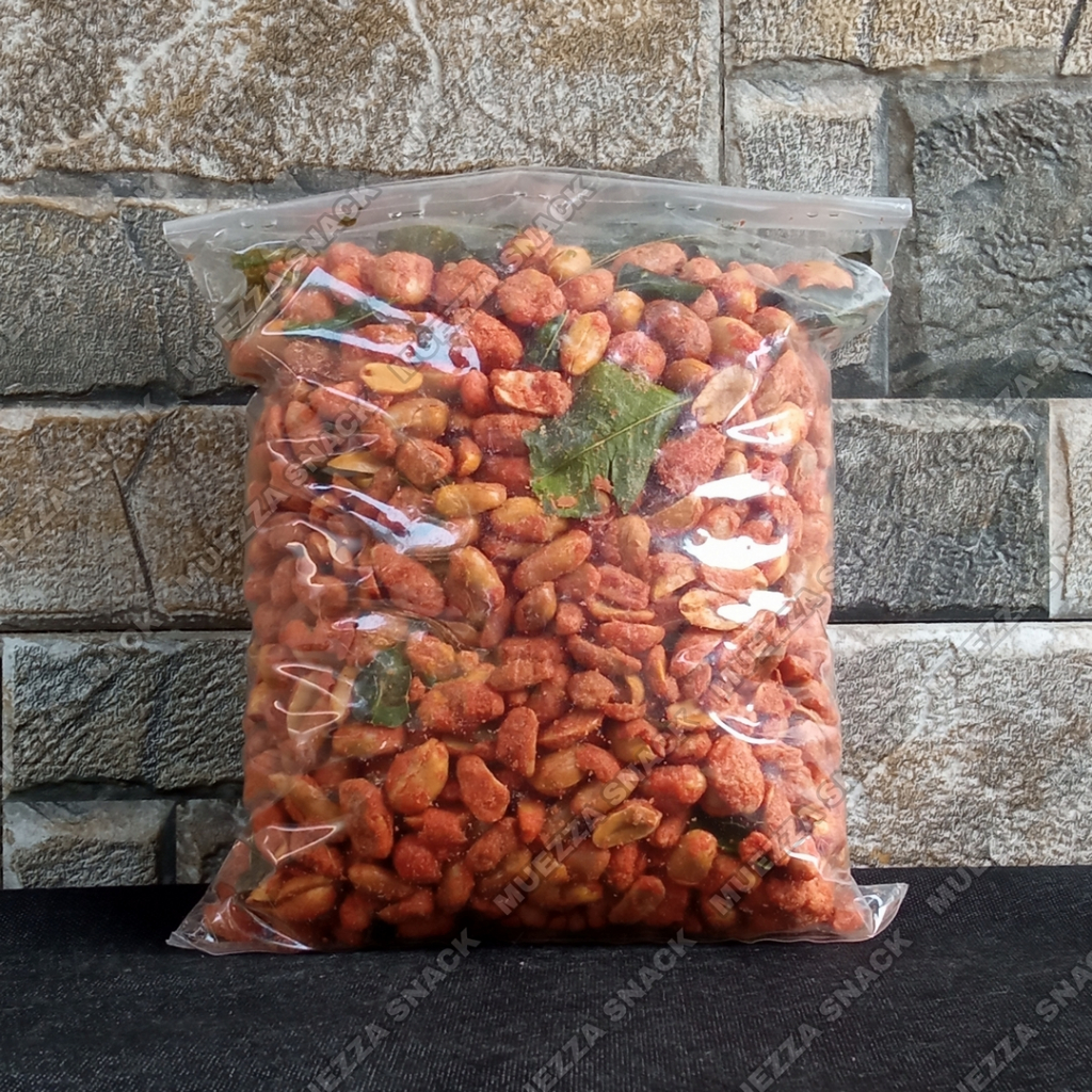 

KACANG BALADO PEDAS DAUN JERUK isi 1 kg