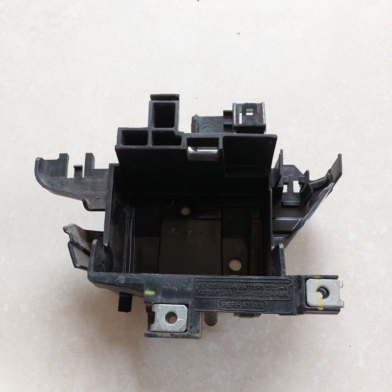 WADAH AKI BOX AKI HONDA VERZA 150 F1