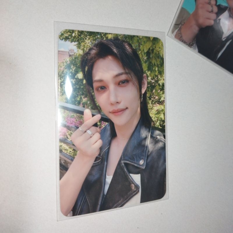 BOOKED shopee lucky draw ld soundwave pob felix maxident era