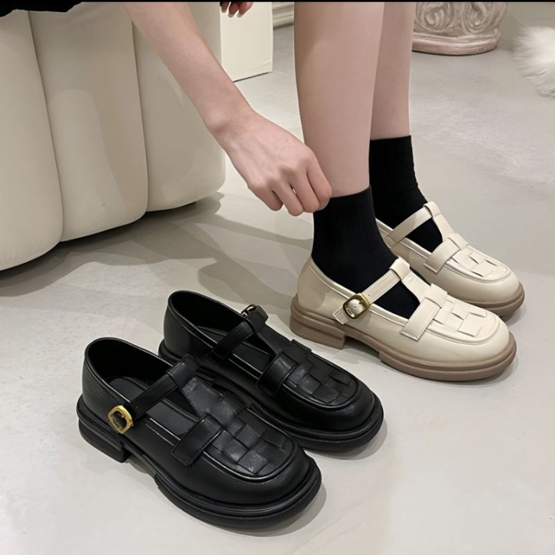 1909 Sepatu Sneakers Boots Wanita Kerja Docmart Hitam Import