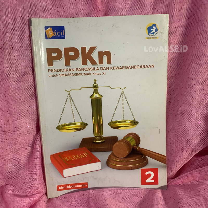 BUKU PKN KELAS 11 Facil (K13 REVISI) AIM ABDULKARIM