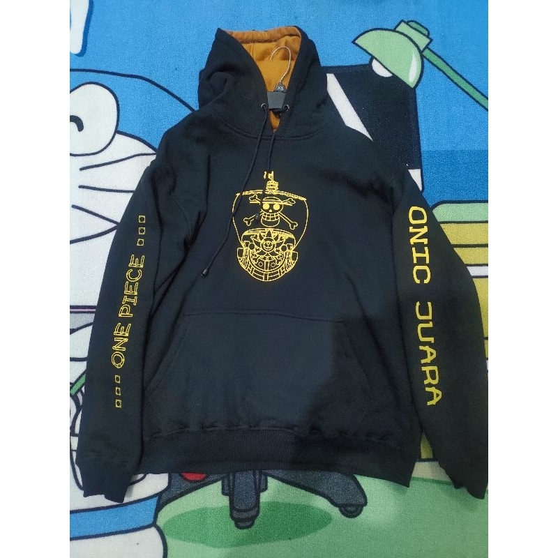hoddie onic x one piece