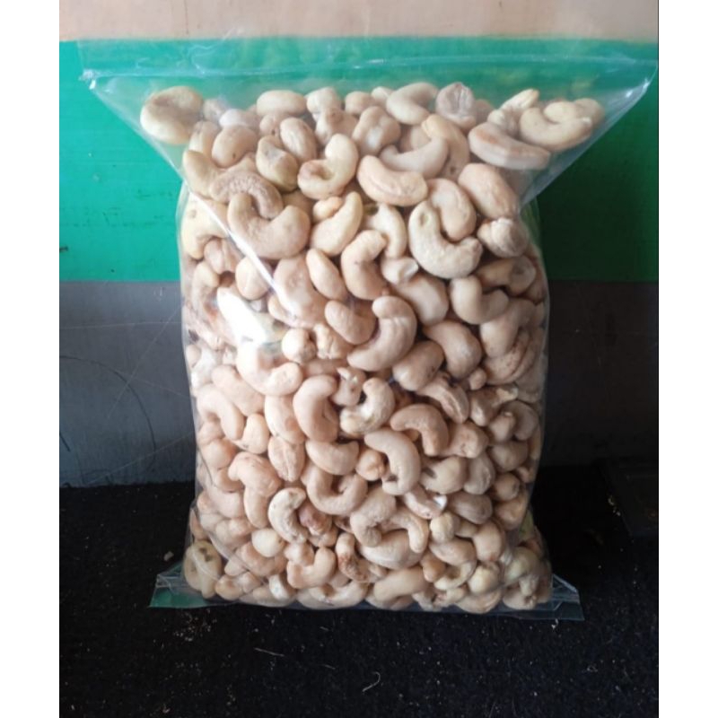 

kacang mente mentah