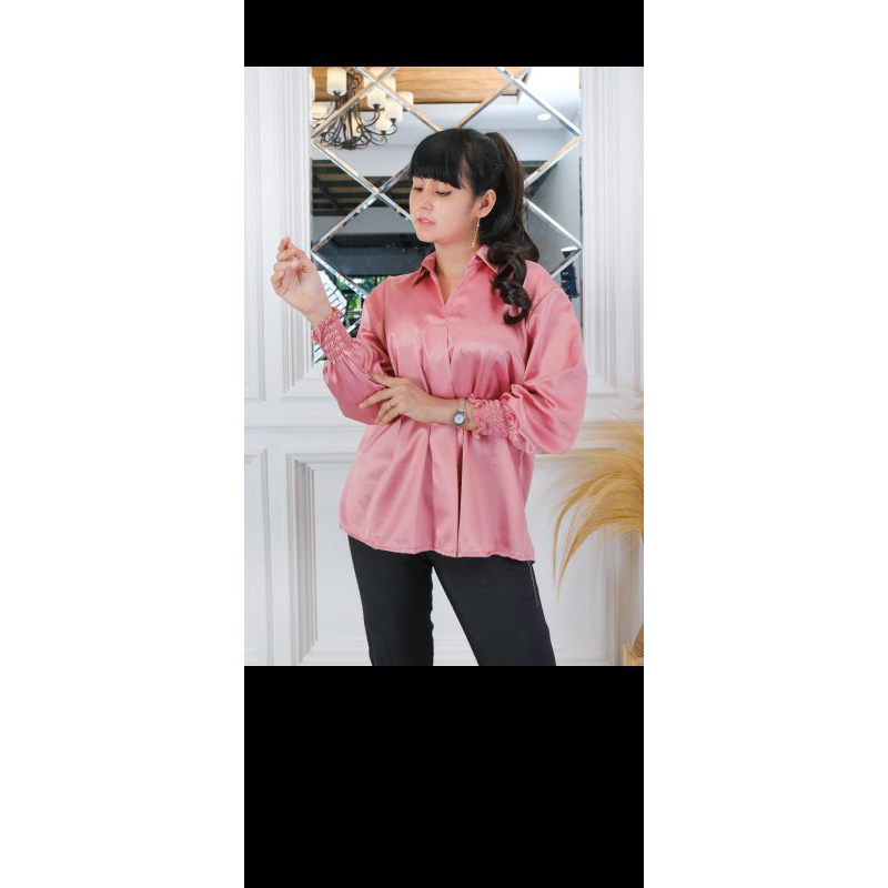 Blouse Keren/Kemeja Wanita/Atasan Wanita/Kemeja Satin/Blouse Satin Premium Bahan bagus